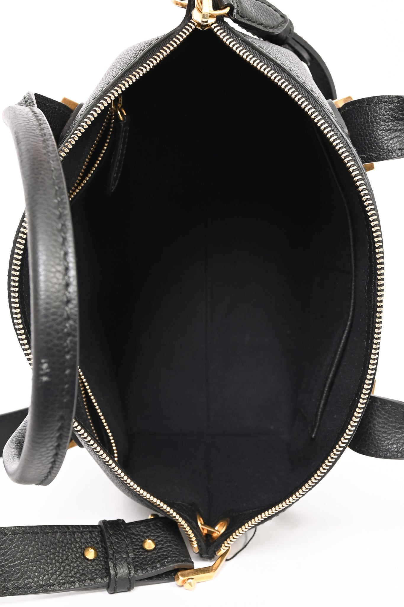 Alexander McQueen Black Leather 'Legend' Top Handle with Strap