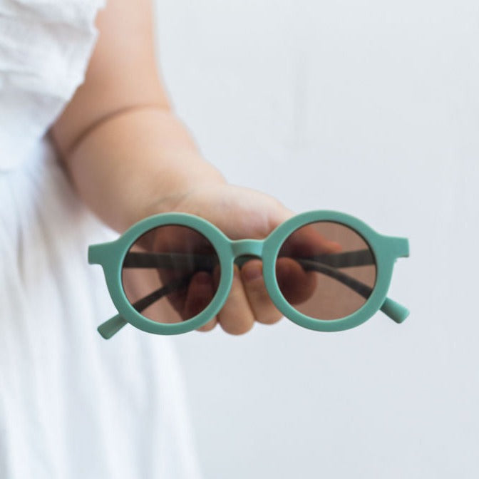 Green Round Sunglasses