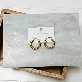 Kinsley Hoop Earrings