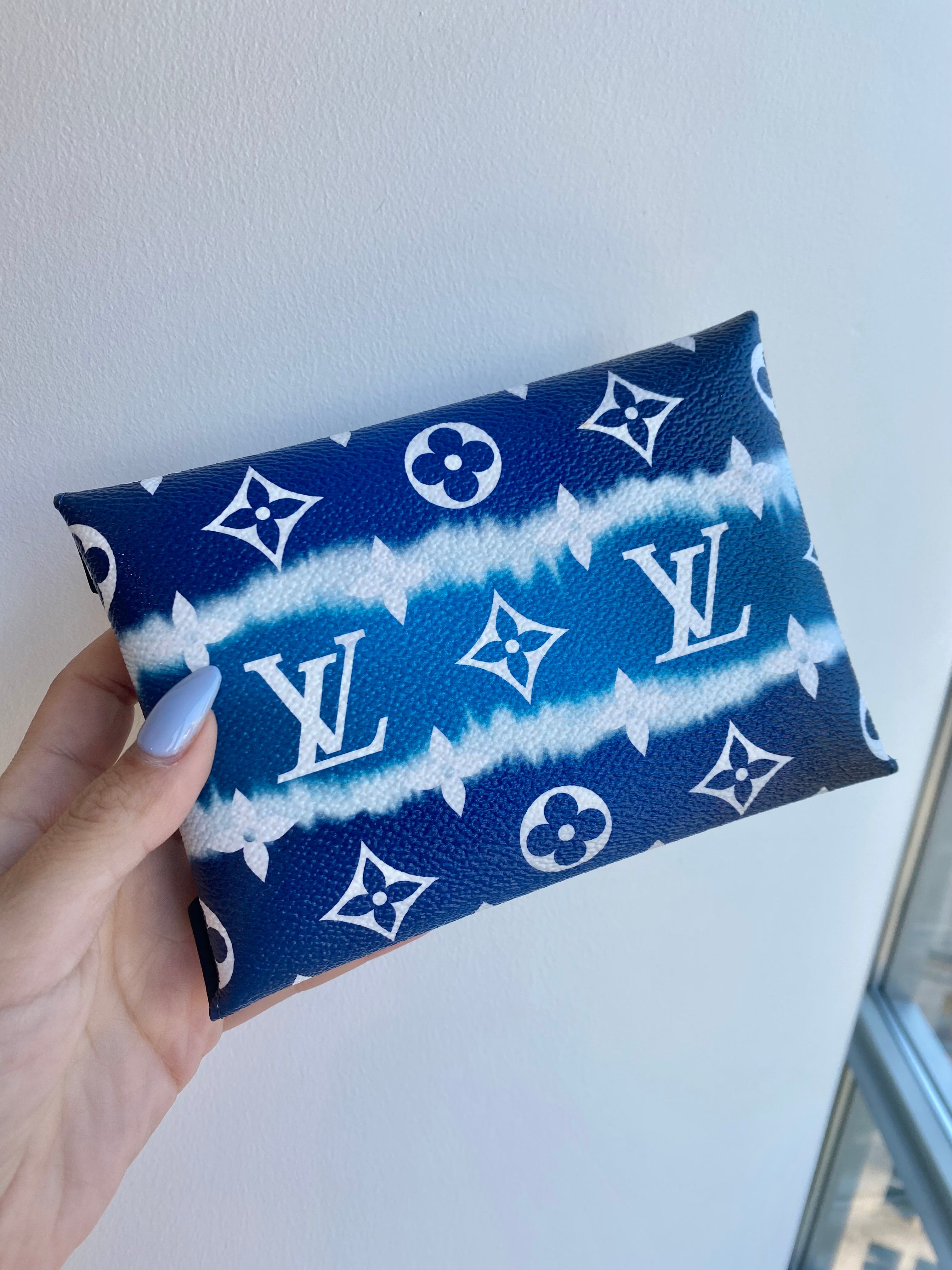 Louis Vuitton kirigami pouch