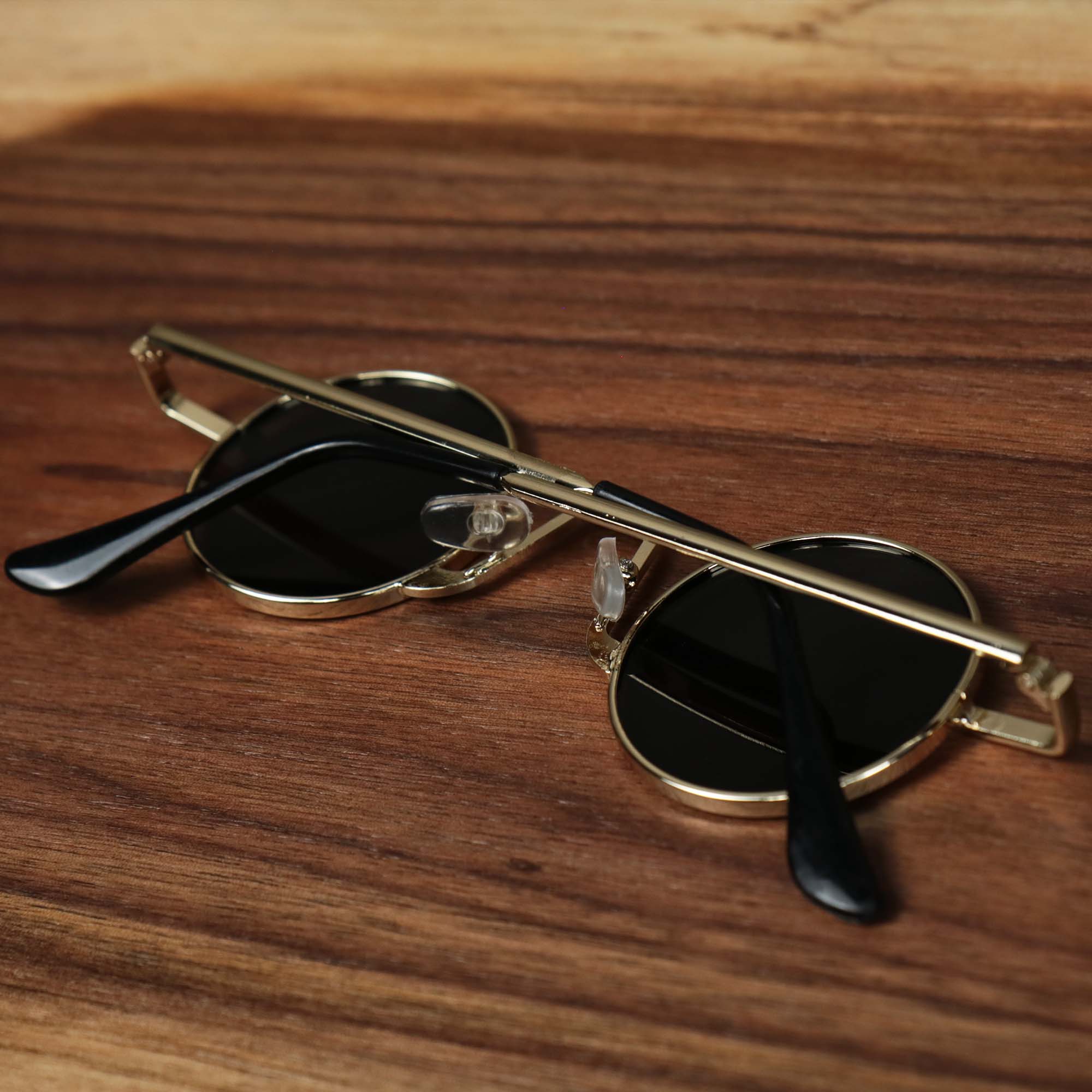 Round Frames Black Lens Sunglasses with Gold Frame